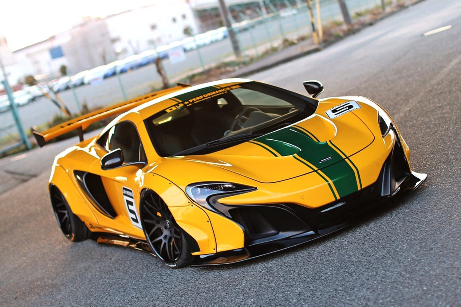 MCLAREN Liberty Walk Kits