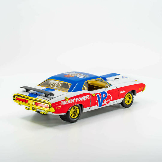 VP Racing 1970 Dodge Challenger Diecast— R/T HEMI 1:24 Scale