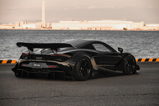 Liberty Walk (LB-WORKS) MCLAREN 720S Wide Body Kit