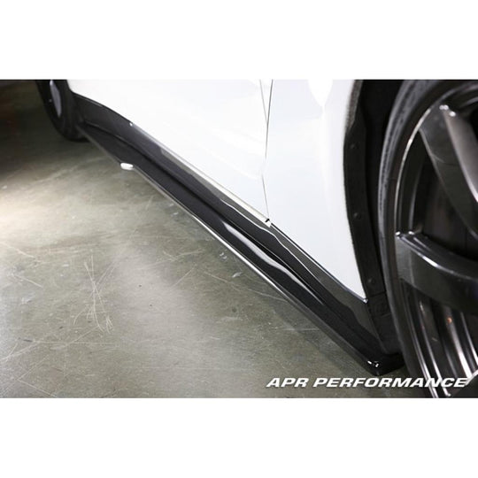APR PEFORMANCE R35 GT-R CARBON FIBER SIDE ROCKER EXTENSIONS/SIDE SKIRT (2008-2016)
