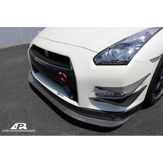APR PEFORMANCE R35 GT-R CARBON FIBER FRONT BUMPER CANARDS (2012-2016)