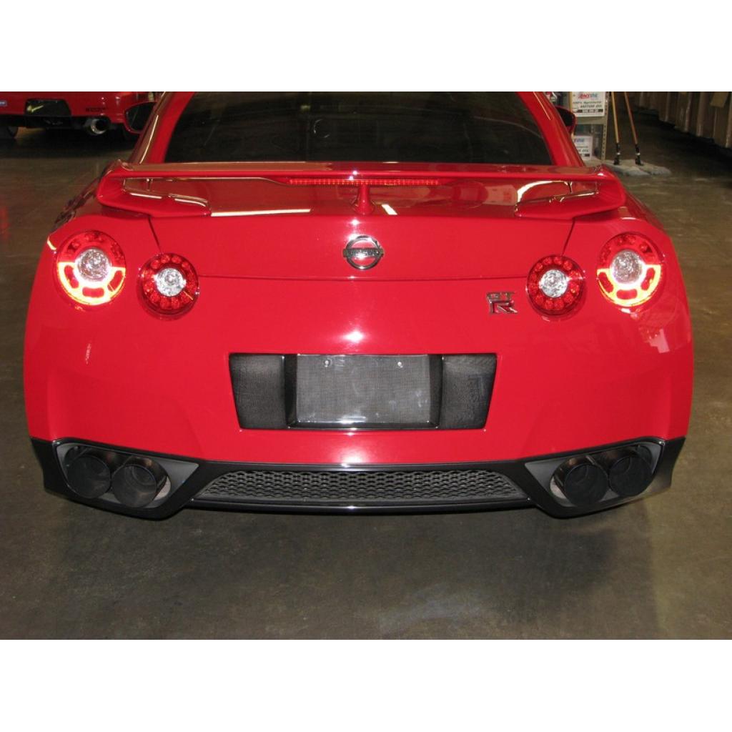 APR PEFORMANCE R35 GT-R CARBON FIBER LICENSE PLATE BACKING (2008-2011)