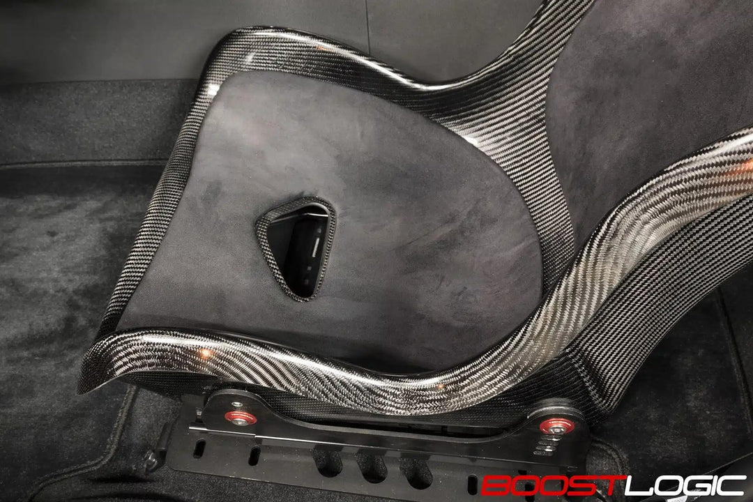 BOOST LOGIC R35 GT-R CARBON FIBER RACE SEAT