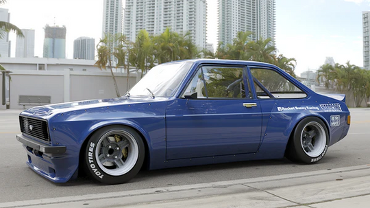 PANDEM / ROCKET BUNNY Ford ESCORT Wide Body Kit