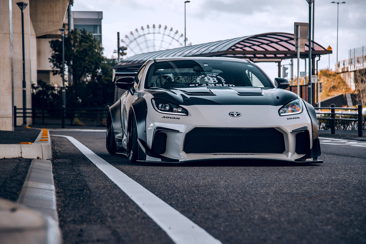 Liberty Walk LB★WORKS Toyota GR86 (ZN8) / Subaru BRZ (ZD8) Widebody Kit