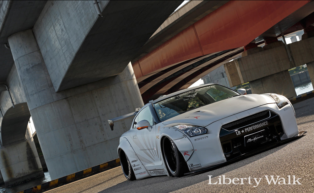 Liberty Walk (LB-WORKS) NISSAN GT-R R35 Type 1 Wide Body Kit - GO WIDEBODY