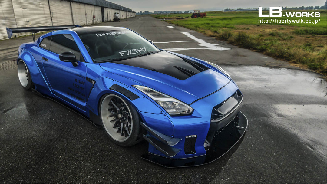 LIBERTY WALK LB★WORKS Nissan GT-RR35 Liberty Walk NISSAN GT-R R35 Type 2 Wide Body Kit | TRACKUZA