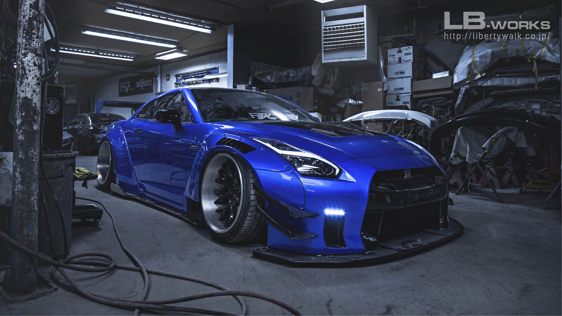 Liberty Walk LB★WORKS Nissan GT-R R35 Type 2 Widebody Kit – TRACKUZA LLC