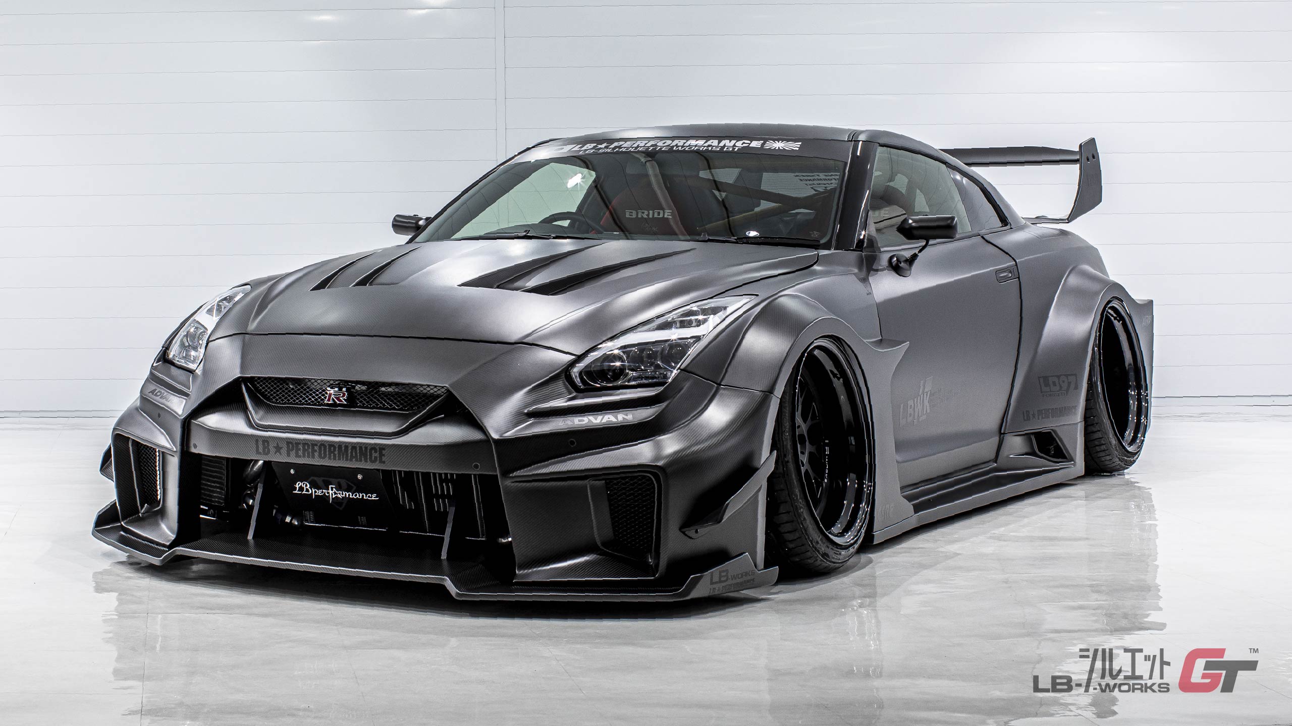 LB-Silhouette WORKS GT 35GT-RR Ver.1 Complete Body kit | TRACKUZA